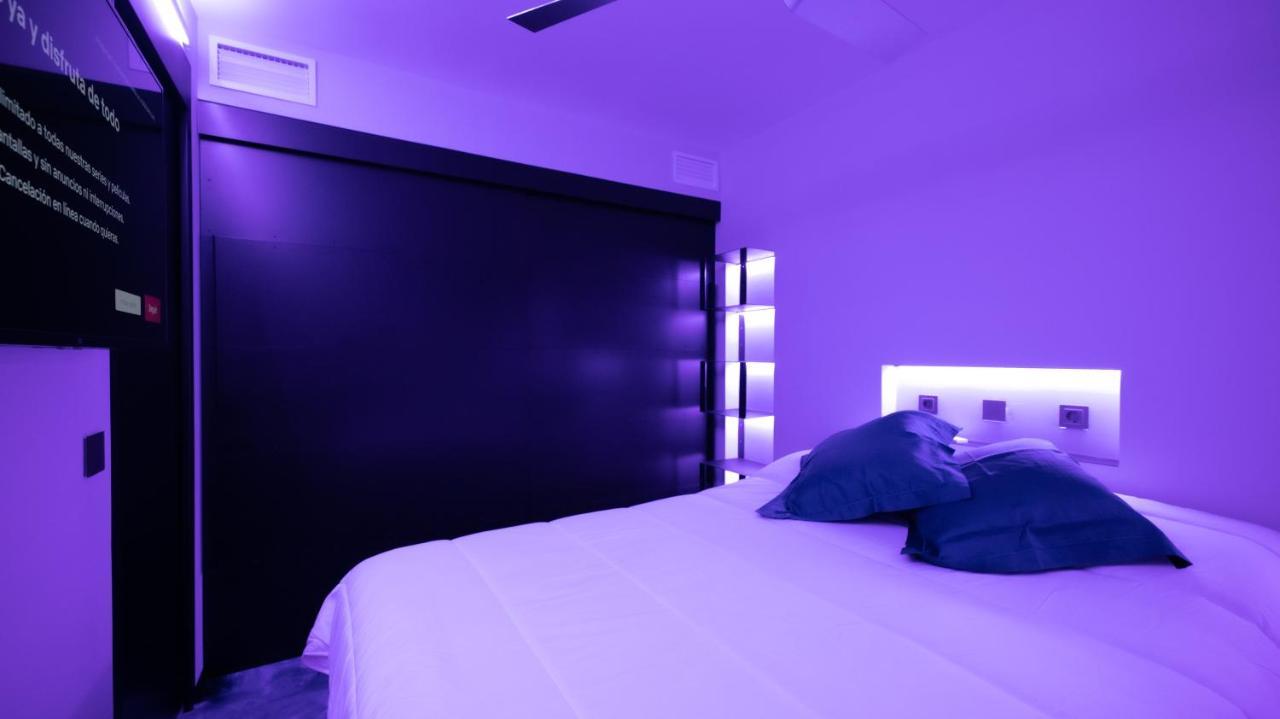 La Farola - Luxury Domotic Flat In Puerto Deportivo Apartment มาร์เบยา ภายนอก รูปภาพ