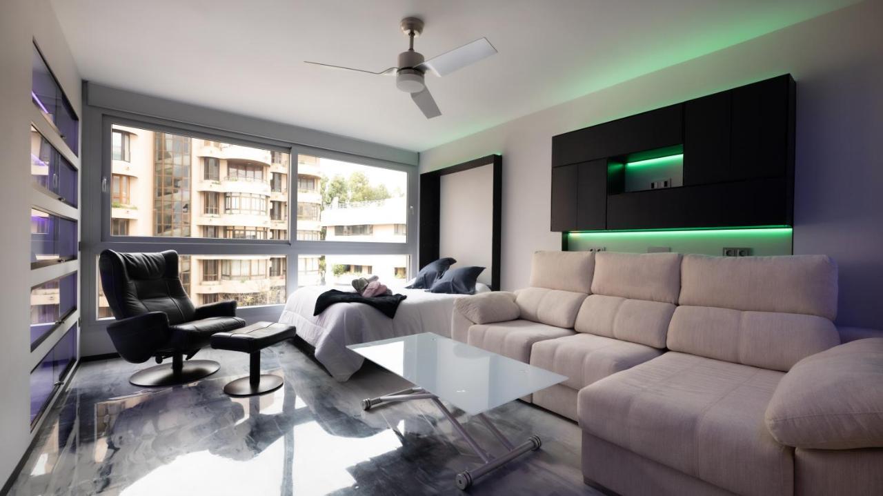 La Farola - Luxury Domotic Flat In Puerto Deportivo Apartment มาร์เบยา ภายนอก รูปภาพ