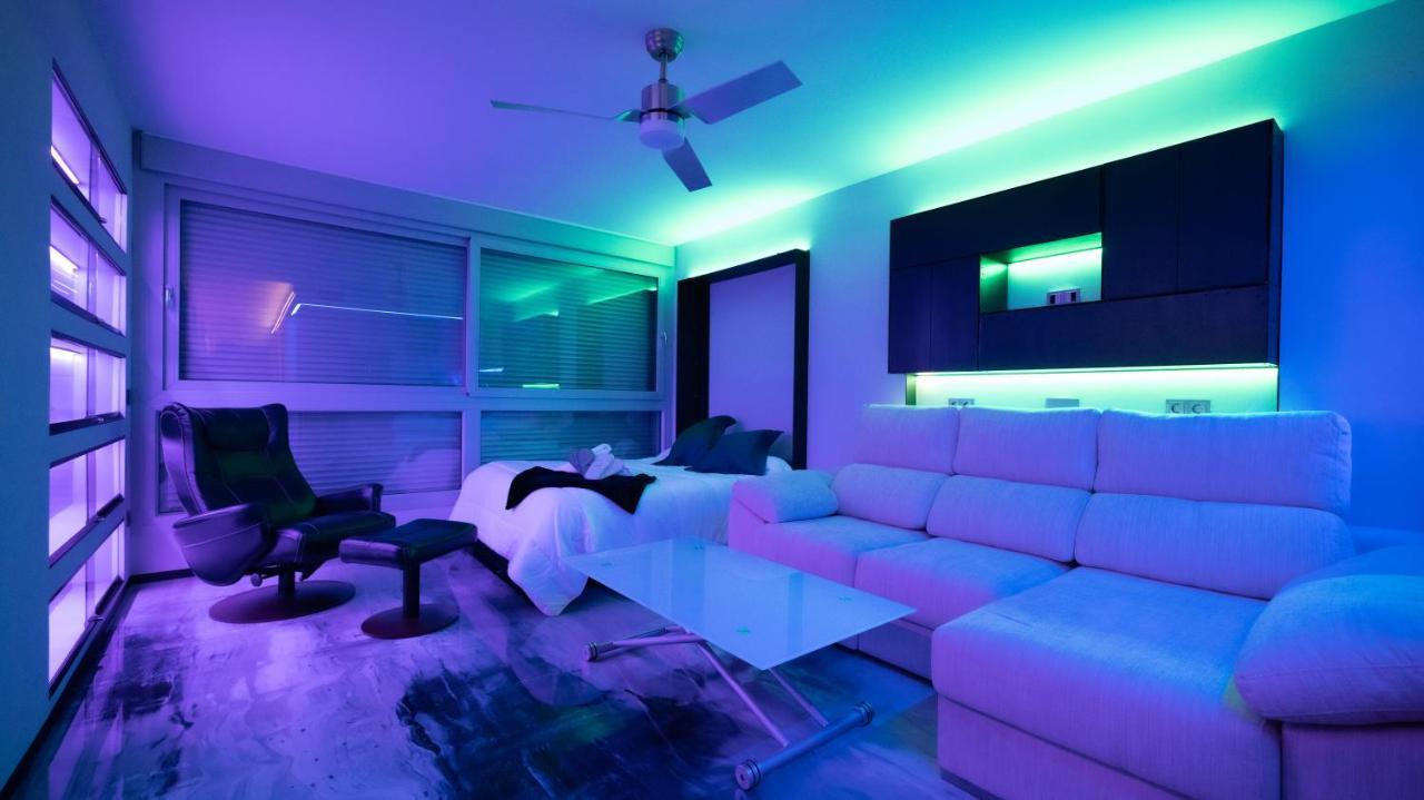 La Farola - Luxury Domotic Flat In Puerto Deportivo Apartment มาร์เบยา ภายนอก รูปภาพ