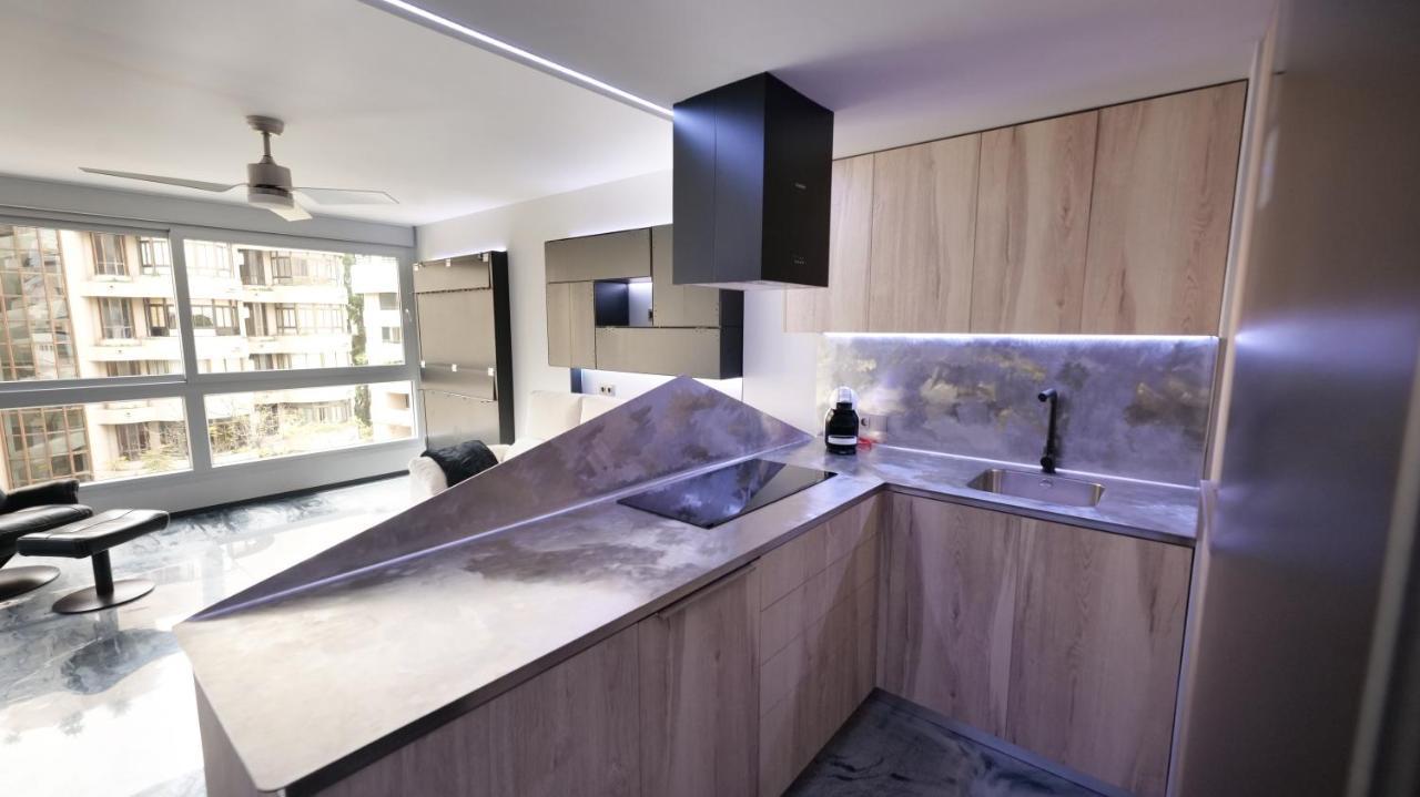 La Farola - Luxury Domotic Flat In Puerto Deportivo Apartment มาร์เบยา ภายนอก รูปภาพ